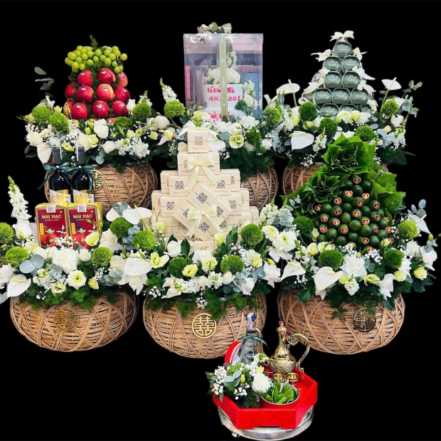 Cấm Hoa cho tráp cưới hỏi 