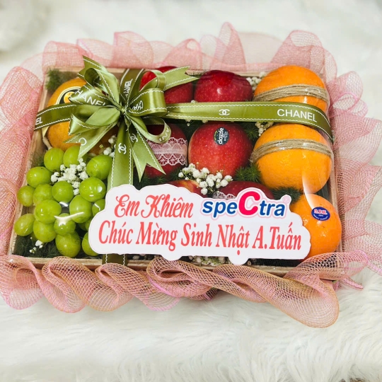 Hộp  4 loại trái cây tươi hình chữ nhật 